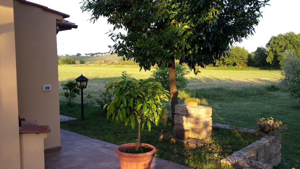 הוילה מאסה מריטימה Agriturismo Podere La Cascata מראה חיצוני תמונה