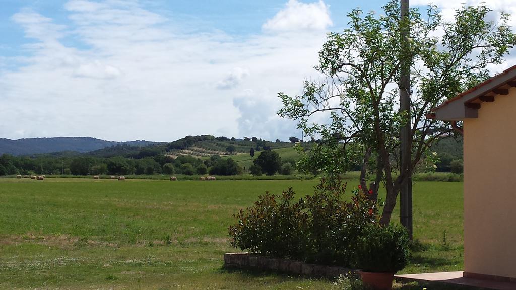 הוילה מאסה מריטימה Agriturismo Podere La Cascata מראה חיצוני תמונה