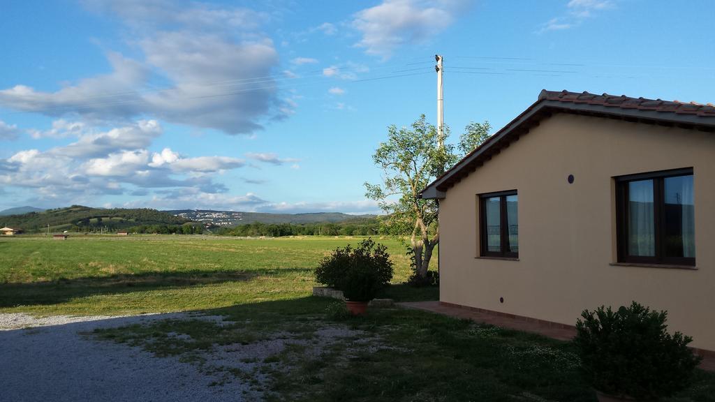 הוילה מאסה מריטימה Agriturismo Podere La Cascata מראה חיצוני תמונה