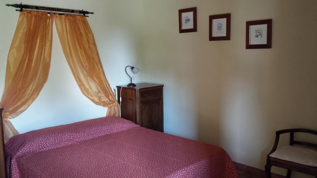 הוילה מאסה מריטימה Agriturismo Podere La Cascata מראה חיצוני תמונה